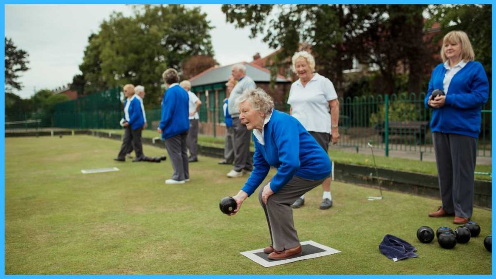 lawn bowling balls